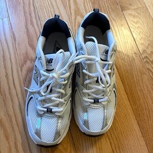 New Balance 530